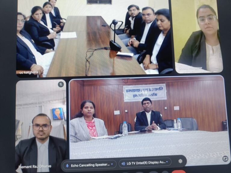 प्रधान जिला न्यायाधीश के द्वारा आगामी नेशनल लोक अदालत के संबंध में ली गई बैठक…..