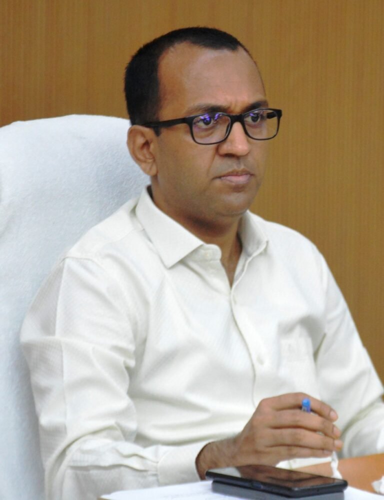 जिले के सांस्कृतिक-धार्मिक स्थलों के विकास के लिए कलेक्टर ने की डीएमएफ से दो करोड़ 16 लाख से अधिक की राशि स्वीकृत