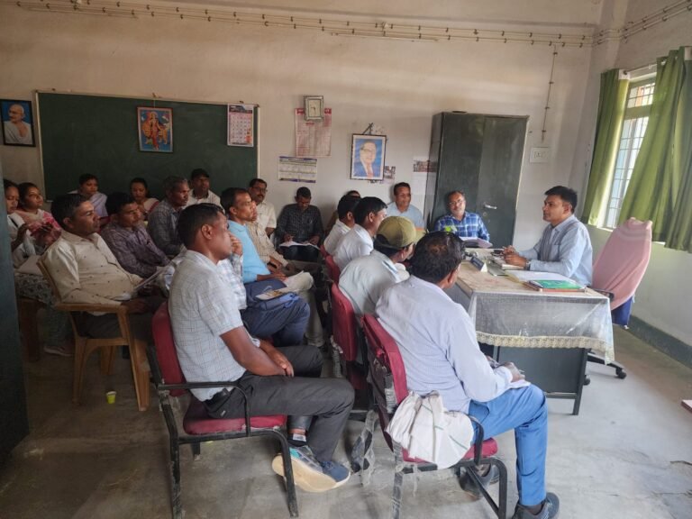 संकुल स्तरीय बैठक में परीक्षा तैयारी पर मंथन, विद्यार्थियों की शैक्षणिक उन्नति को लेकर बनी रणनीति