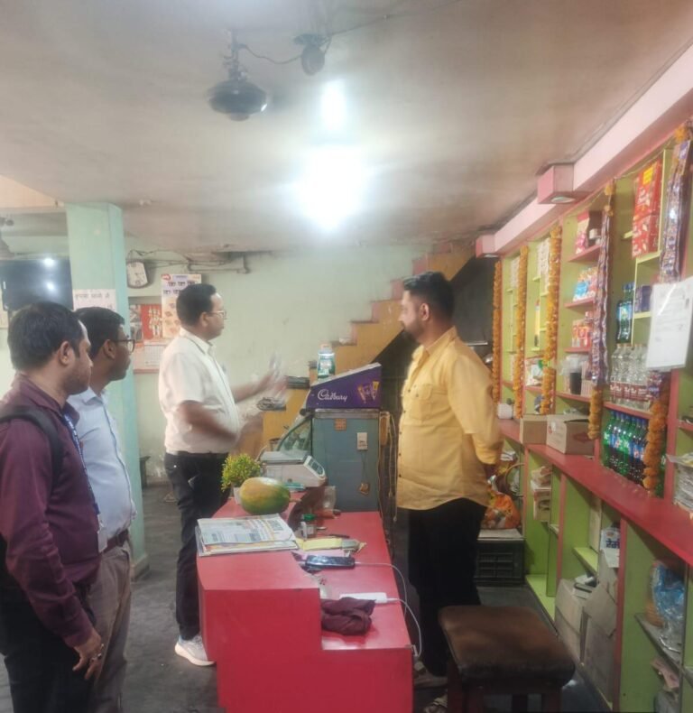  जनस्वास्थ्य पर कलेक्टर सख्त: पीलिया रोकथाम हेतु सारंगढ़ में खाद्य प्रतिष्ठानों पर चला सघन जांच अभियान