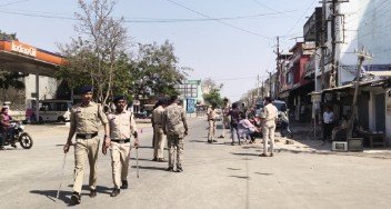 शीर्षक: एसपी वार्ष्णेय की सख्ती का असर – सारंगढ़-बिलाईगढ़ जिले में शांतिपूर्ण माहौल में मनी होली