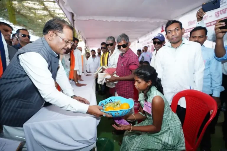  नई मुस्कान, नई जिंदगी: सुकमा की लावण्या बनी सरकारी योजनाओं की सफलता की मिसाल, मुख्यमंत्री विष्णु देव साय की पहल रंग लाई