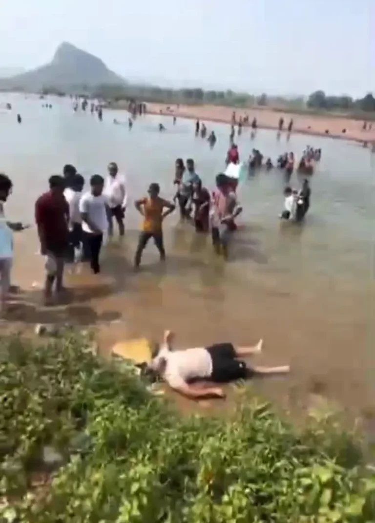 झोराघाट में पिकनिक की खुशियां मातम में बदली, इकलौते बेटे की डूबने से मौत