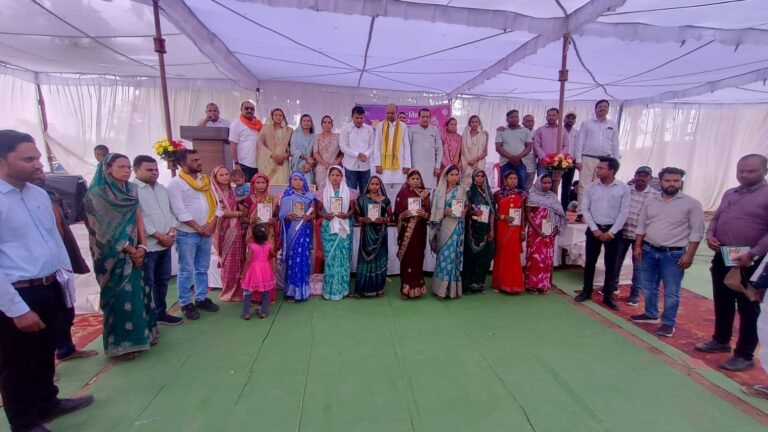 सुशासन तिहार बना जनविश्वास का उत्सव: ग्राम जल्के शिविर में 96 आवेदनों का मौके पर समाधान
